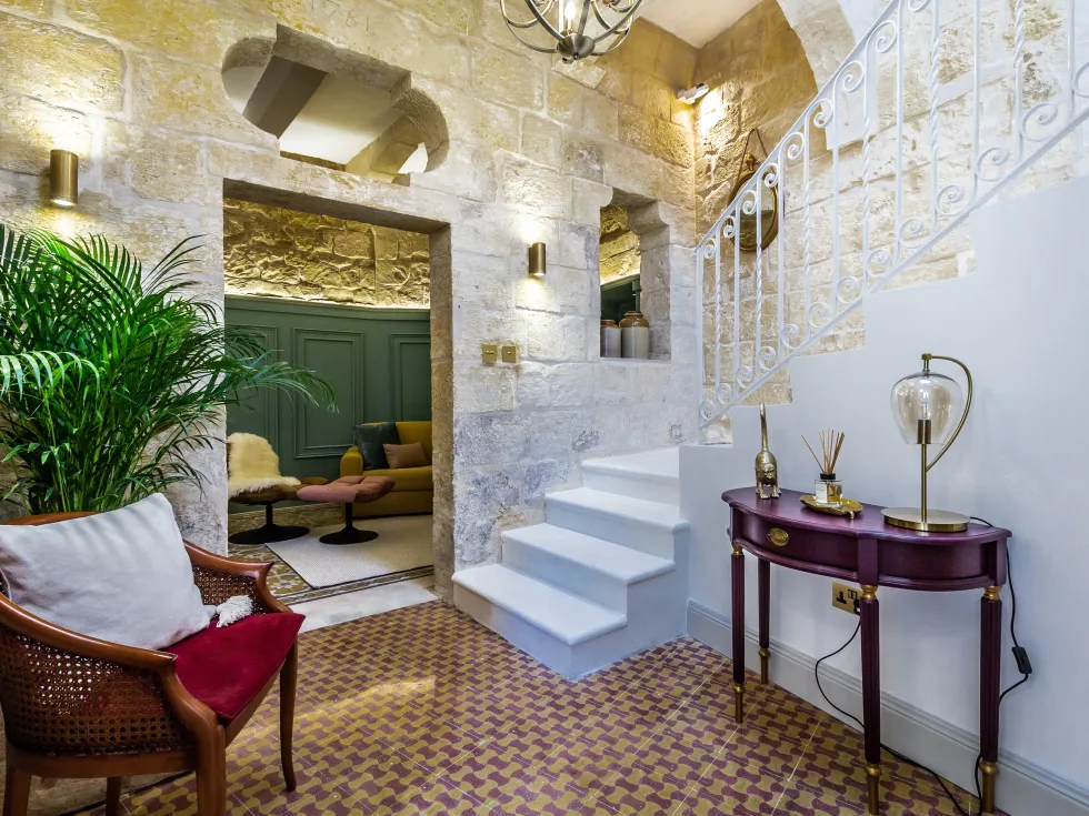 2 bed House of Character For Rent in Siggiewi, Siggiewi - thumb 1