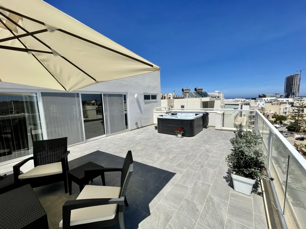2 bed Penthouse For Rent in Swieqi, Swieqi - thumb 4