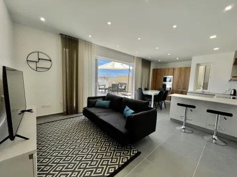 2 bed Penthouse For Rent in Swieqi, Swieqi - thumb 6