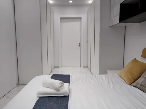 4 bed Penthouse For Rent in Sliema, Sliema - thumb 13