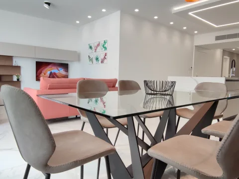 4 bed Penthouse For Rent in Sliema, Sliema - thumb 4