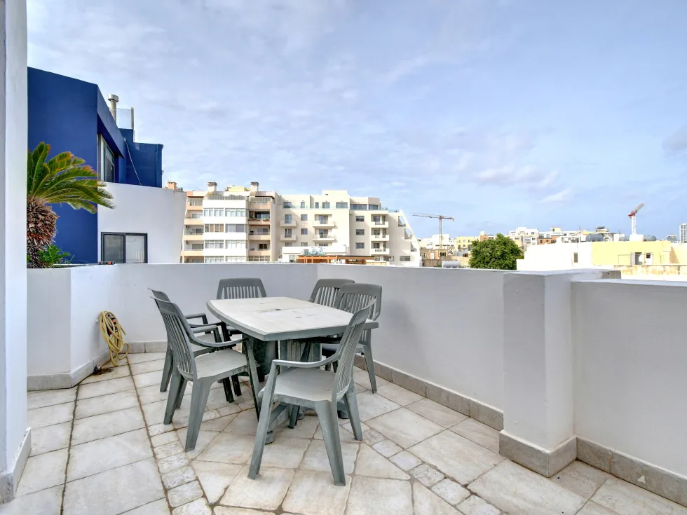 3 bed Penthouse For Rent in Sliema, Sliema - thumb 11