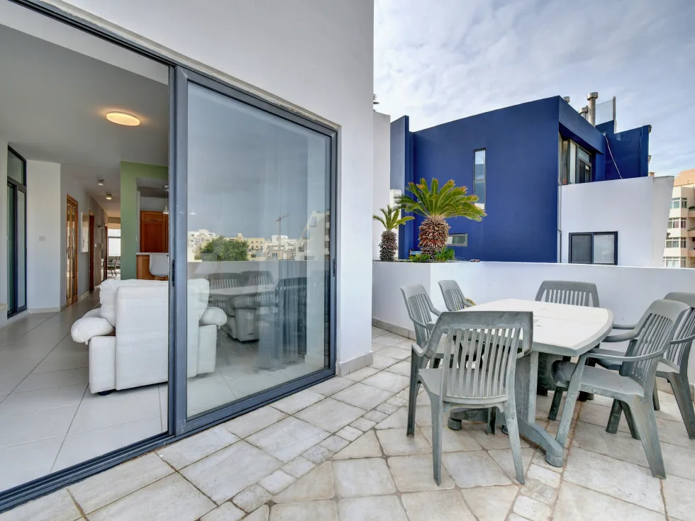 3 bed Penthouse For Rent in Sliema, Sliema - thumb 12