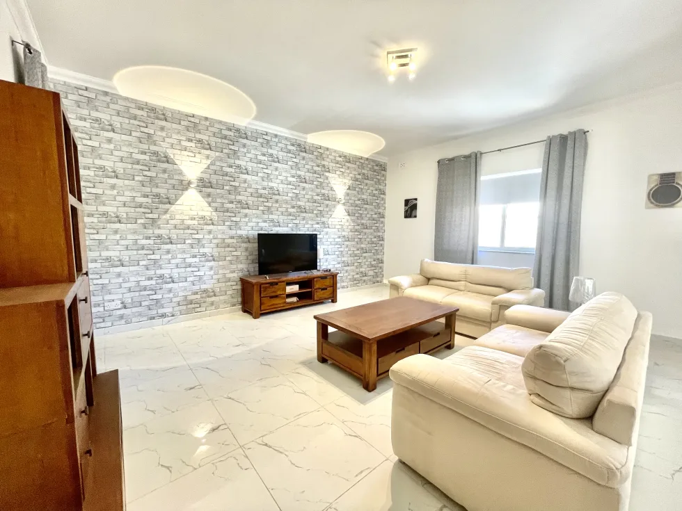 3 bed Villa For Rent in San Gwann, San Gwann - thumb 1