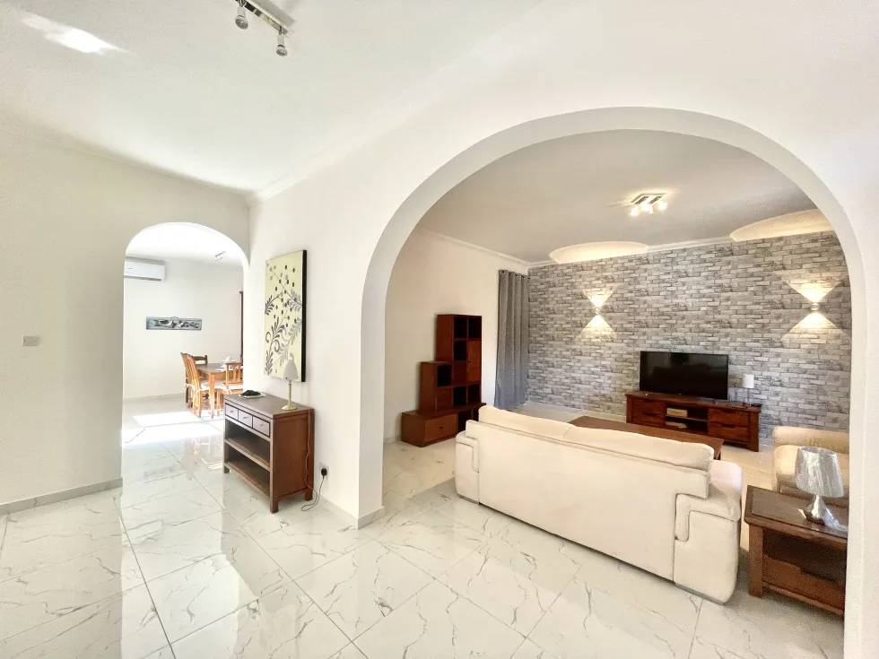 3 bed Villa For Rent in San Gwann, San Gwann - thumb 4