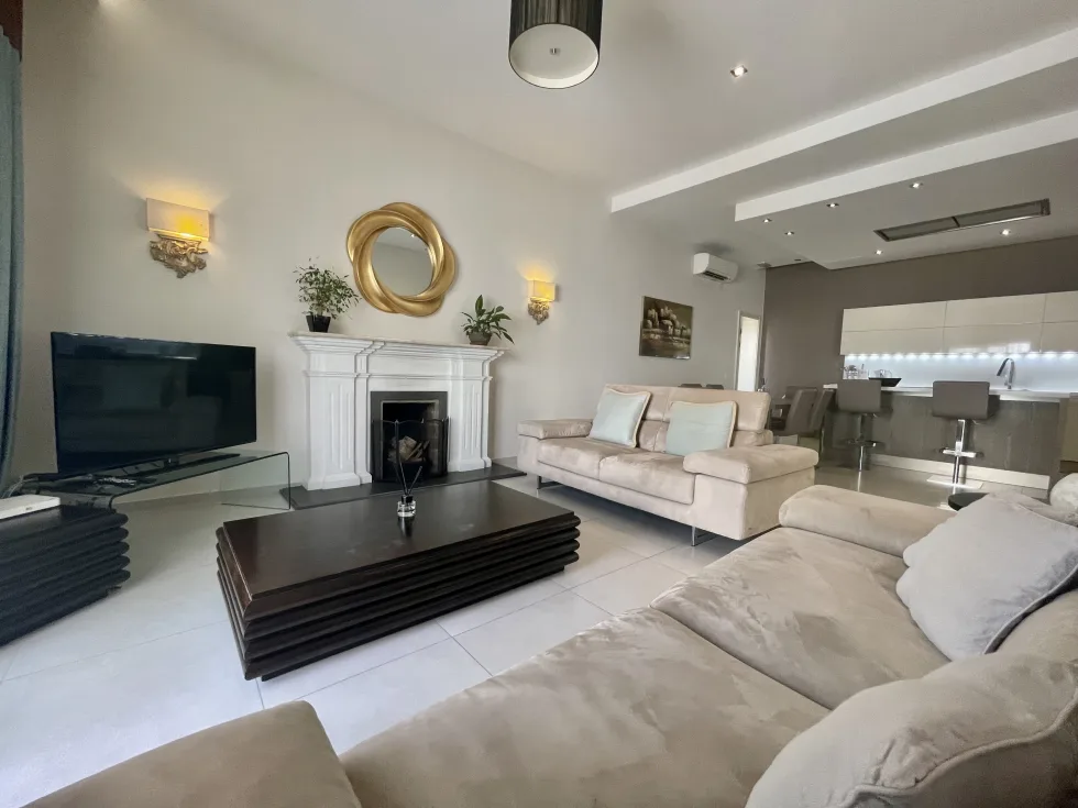 3 bed Maisonette For Rent in St Julian's, St Julian's - thumb 2