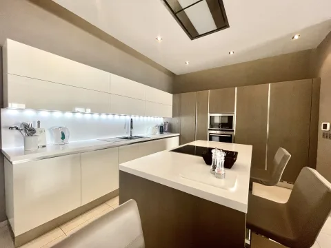 3 bed Maisonette For Rent in St Julian's, St Julian's - thumb 5