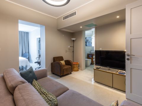 5 bed Penthouse For Rent in St Julian's, St Julian's - thumb 12