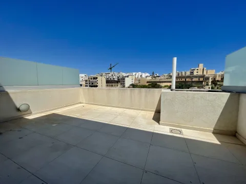 2 bed Apartment For Rent in Sliema, Sliema - thumb 12