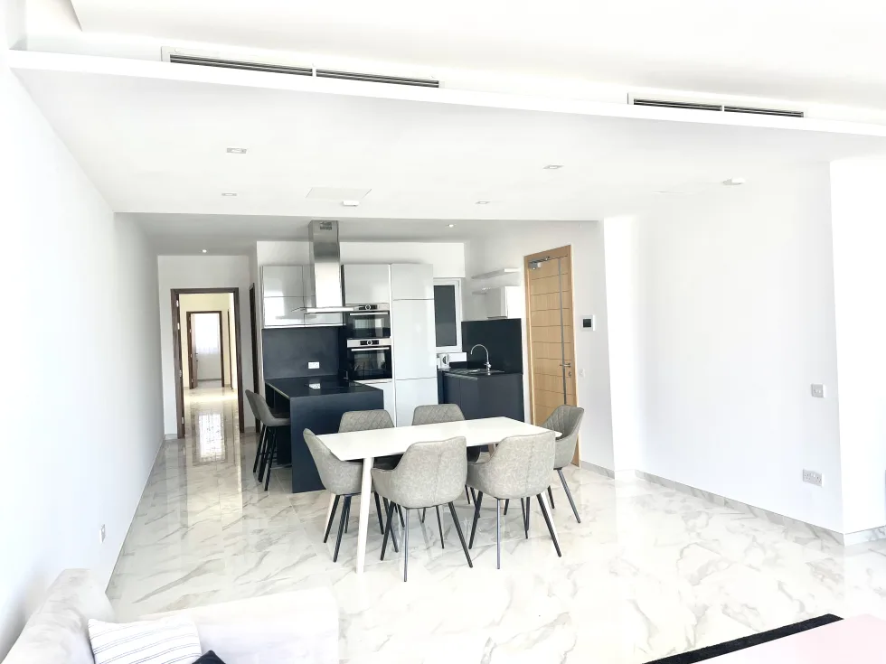 2 bed Apartment For Rent in Sliema, Sliema - thumb 9
