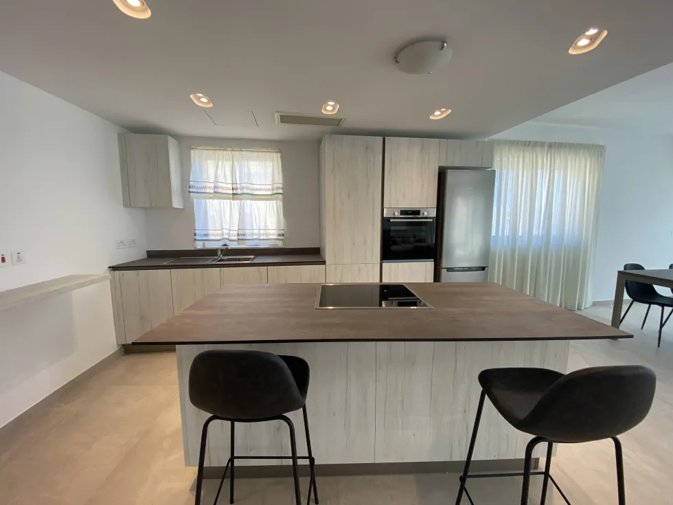 2 bed Apartment For Rent in St Julian's, St Julian's - thumb 5