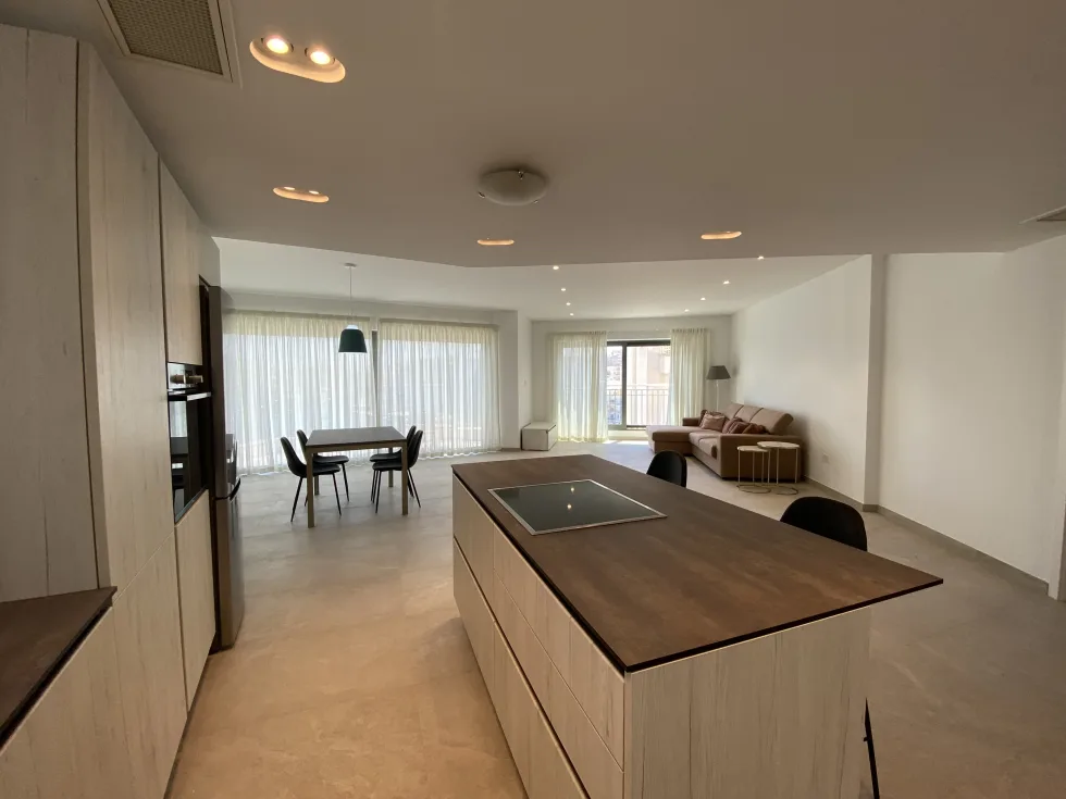 2 bed Apartment For Rent in St Julian's, St Julian's - thumb 6