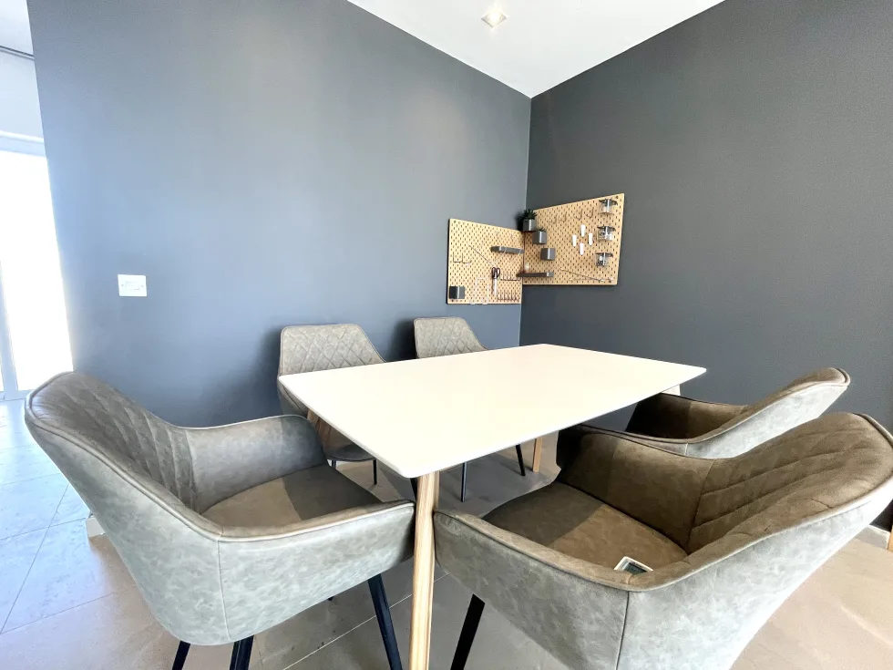 1 bed Penthouse For Rent in Sliema, Sliema - thumb 5