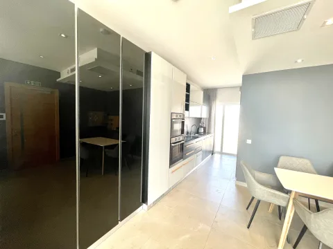 1 bed Penthouse For Rent in Sliema, Sliema - thumb 6