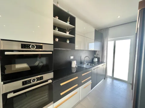 1 bed Penthouse For Rent in Sliema, Sliema - thumb 7