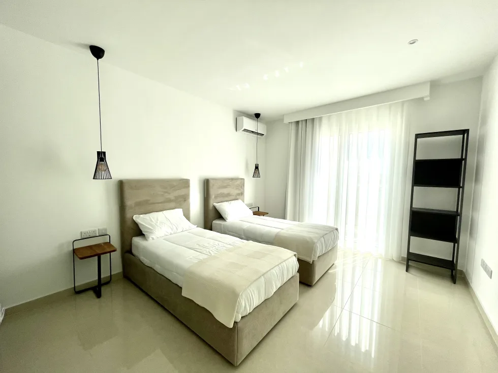 2 bed Apartment For Rent in Sliema, Sliema - thumb 4