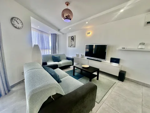 3 bed Apartment For Rent in Sliema, Sliema - thumb 2