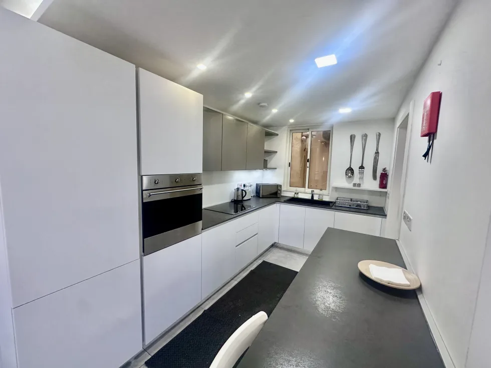 3 bed Apartment For Rent in Sliema, Sliema - thumb 4