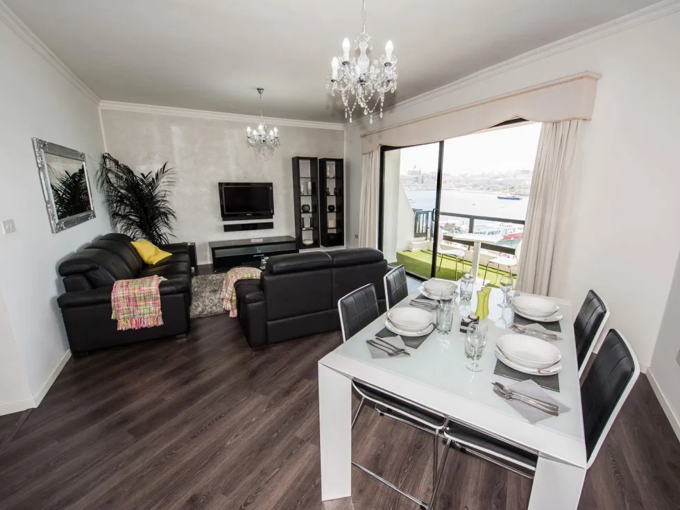 2 bed Apartment For Rent in Sliema, Sliema - thumb 2