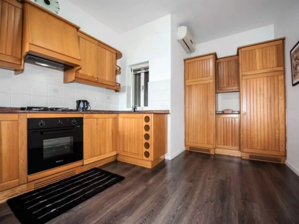 2 bed Apartment For Rent in Sliema, Sliema - thumb 4