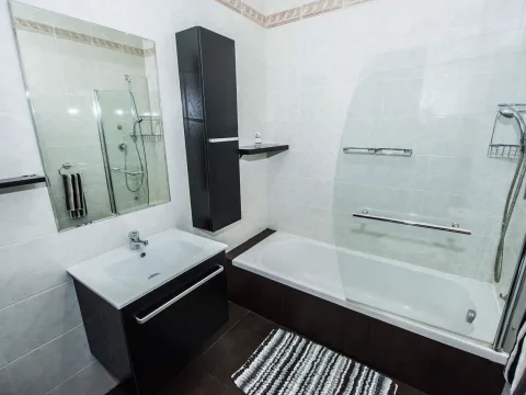 2 bed Apartment For Rent in Sliema, Sliema - thumb 7