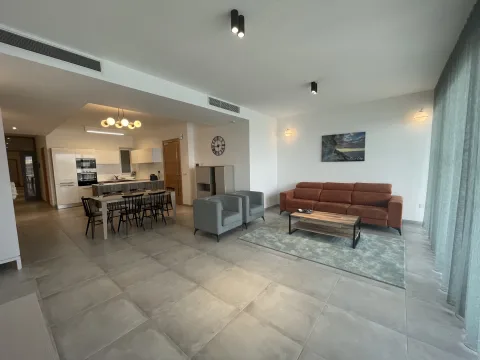 3 bed Apartment For Rent in Sliema, Sliema - thumb 3