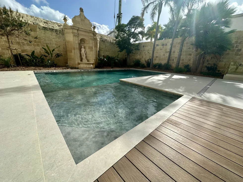 5 bed House of Character For Rent in Zebbug, Zebbug - thumb 1