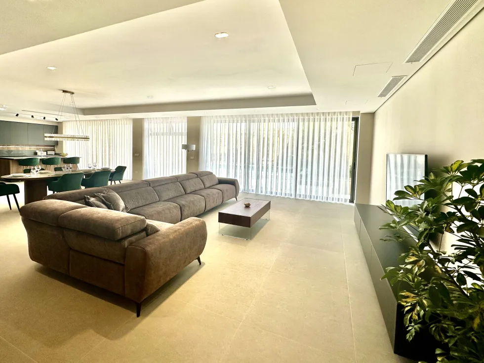 5 bed House of Character For Rent in Zebbug, Zebbug - thumb 4