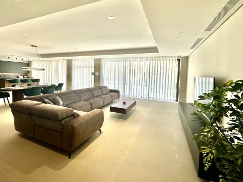 5 bed House of Character For Rent in Zebbug, Zebbug - thumb 4