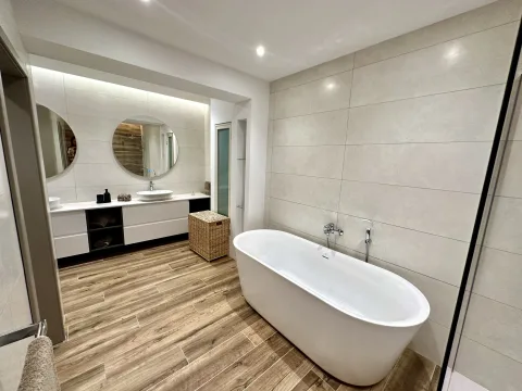 5 bed House of Character For Rent in Zebbug, Zebbug - thumb 8