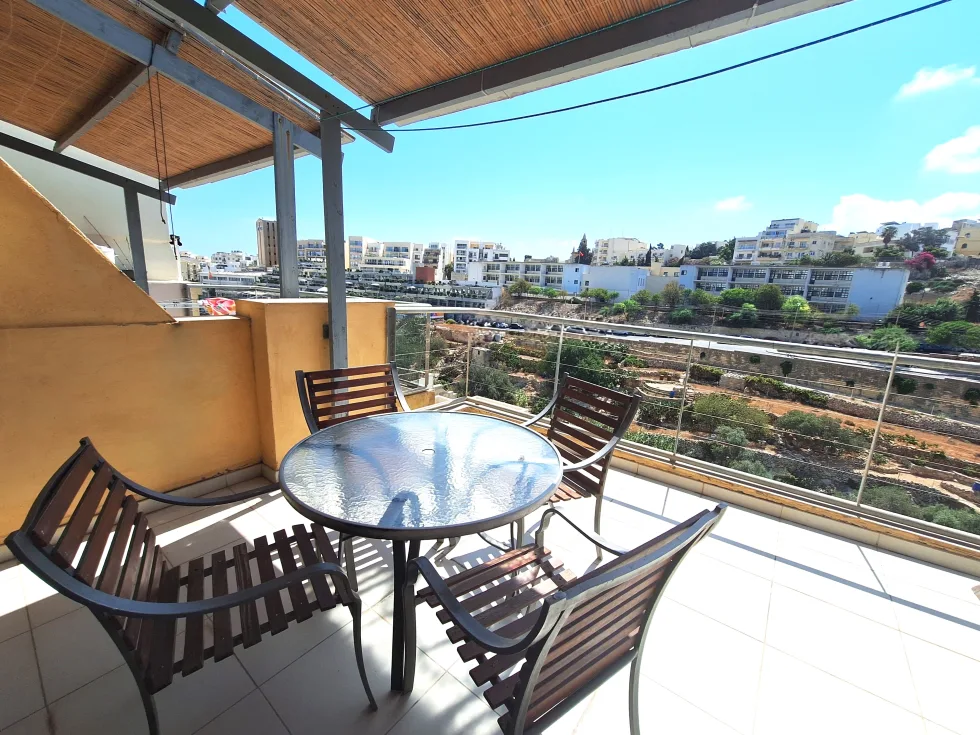 2 bed Apartment For Rent in St Julian's, St Julian's - thumb 1