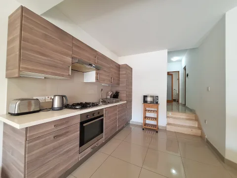 2 bed Apartment For Rent in St Julian's, St Julian's - thumb 4