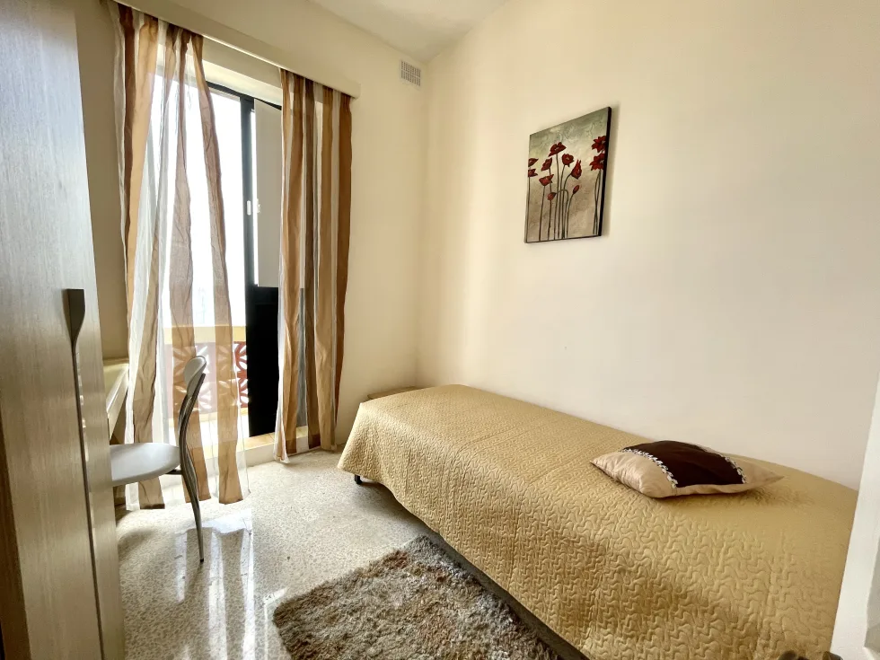 4 bed Town House For Rent in Bugibba, Bugibba - thumb 10