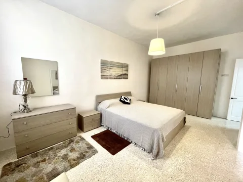 4 bed Town House For Rent in Bugibba, Bugibba - thumb 7