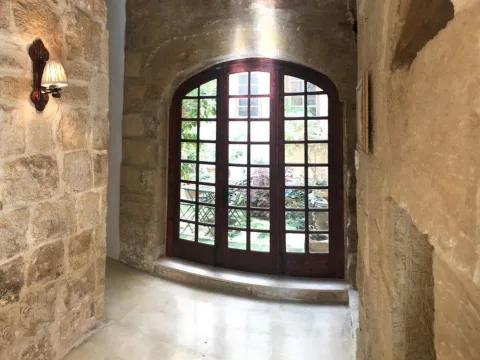 4 bed House of Character For Rent in Naxxar, Naxxar - thumb 10