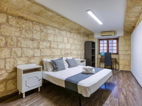 4 bed House of Character For Rent in Naxxar, Naxxar - thumb 11