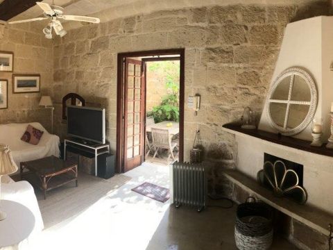 4 bed House of Character For Rent in Naxxar, Naxxar - thumb 3