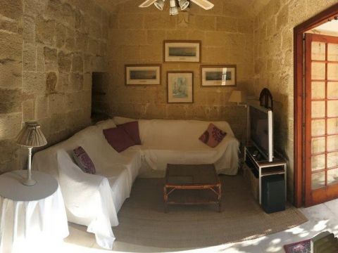 4 bed House of Character For Rent in Naxxar, Naxxar - thumb 4
