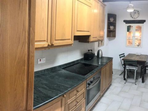 4 bed House of Character For Rent in Naxxar, Naxxar - thumb 5