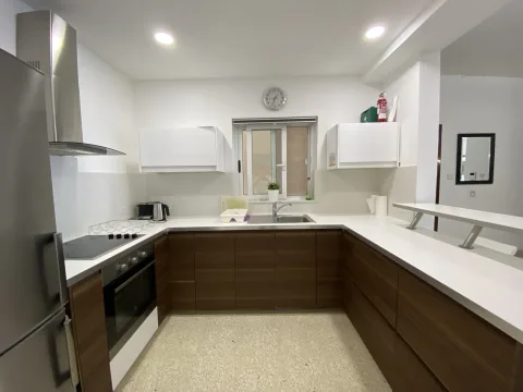 3 bed Apartment For Rent in Sliema, Sliema - thumb 11