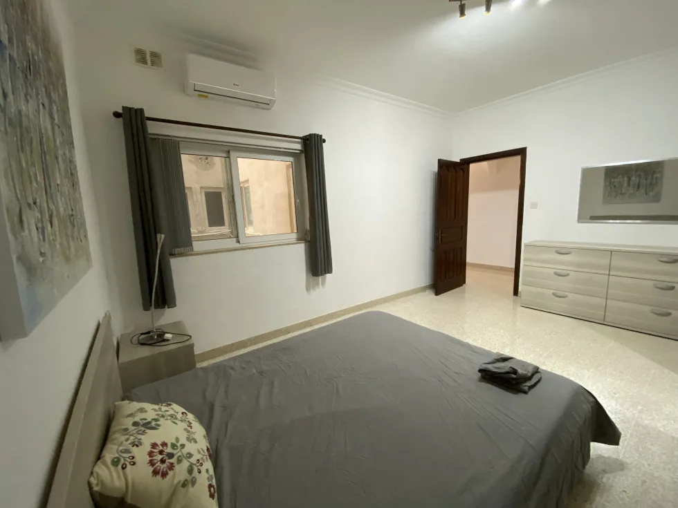 3 bed Apartment For Rent in Sliema, Sliema - thumb 13