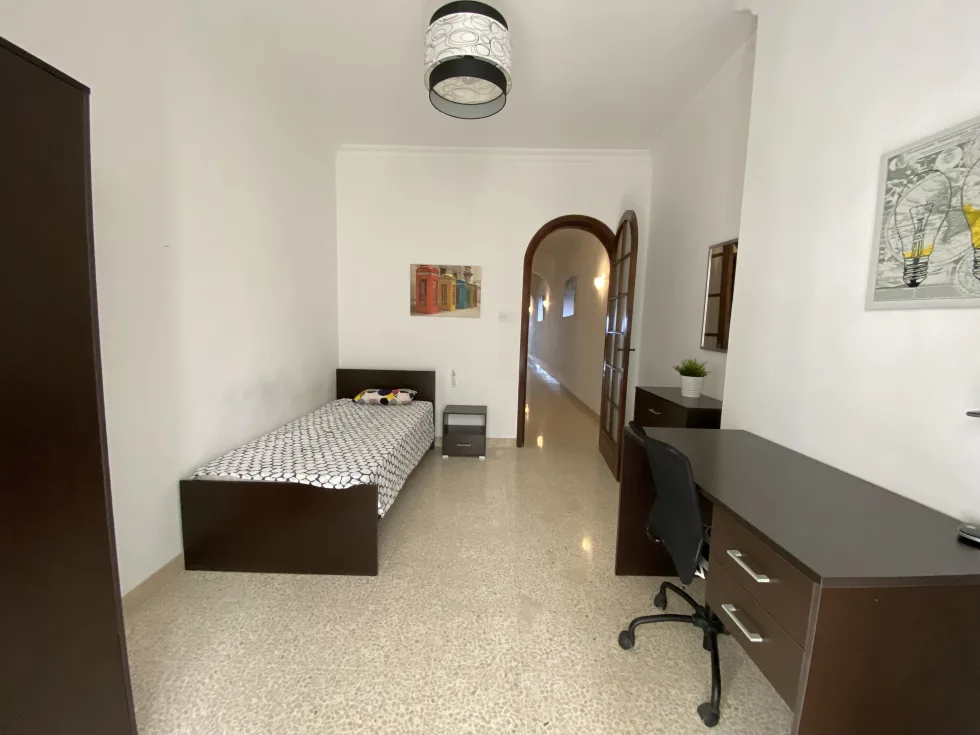 3 bed Apartment For Rent in Sliema, Sliema - thumb 16