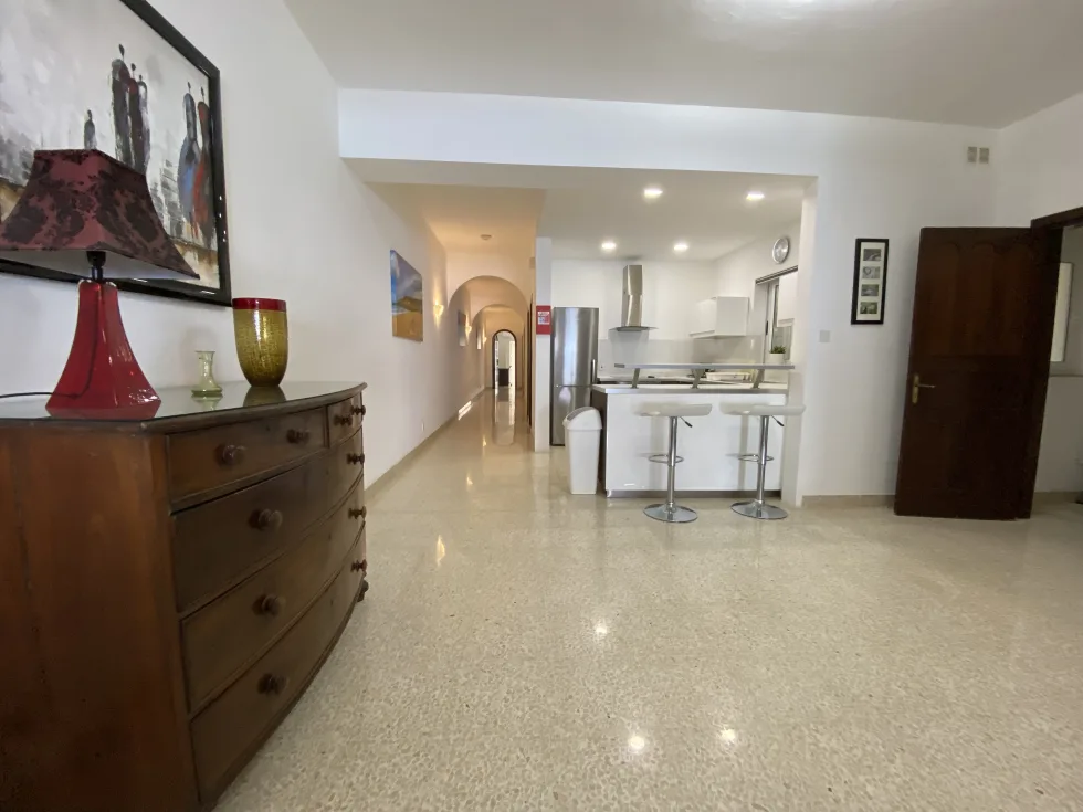 3 bed Apartment For Rent in Sliema, Sliema - thumb 9