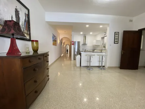 3 bed Apartment For Rent in Sliema, Sliema - thumb 9