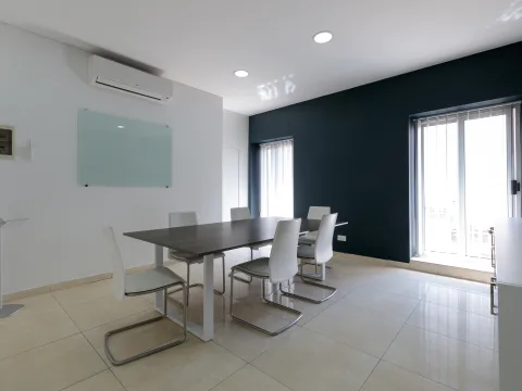 0 bed Office For Rent in Sliema, Sliema - thumb 4