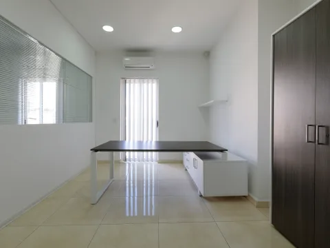 0 bed Office For Rent in Sliema, Sliema - thumb 6