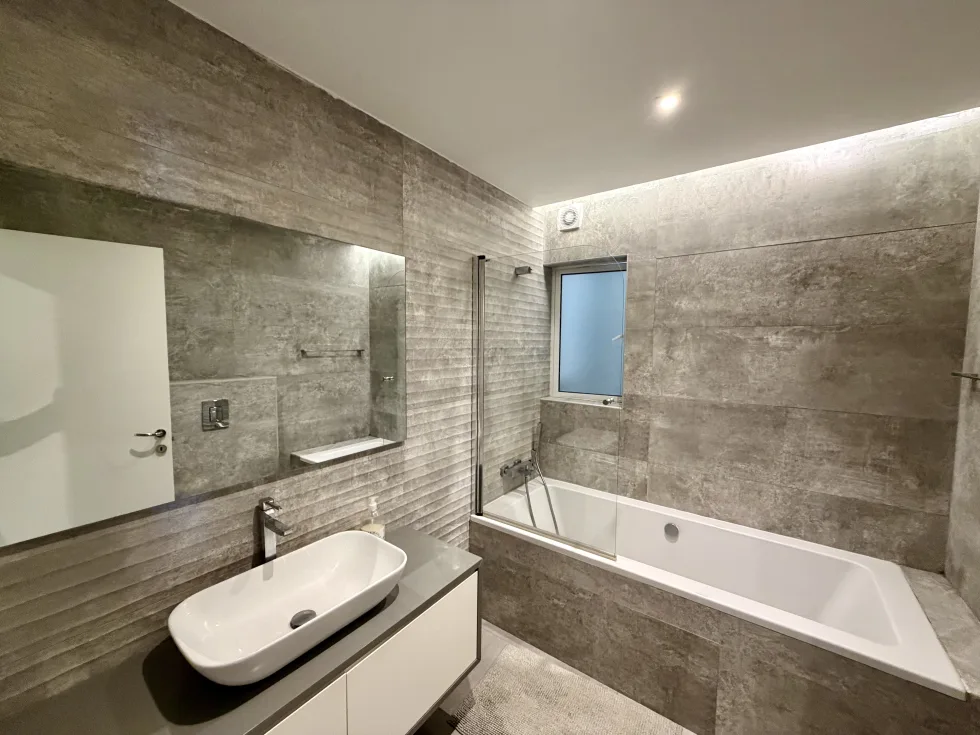 3 bed Apartment For Rent in Swieqi, Swieqi - thumb 6