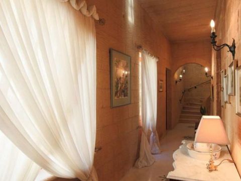 4 bed House of Character For Rent in Birkirkara, Birkirkara - thumb 11