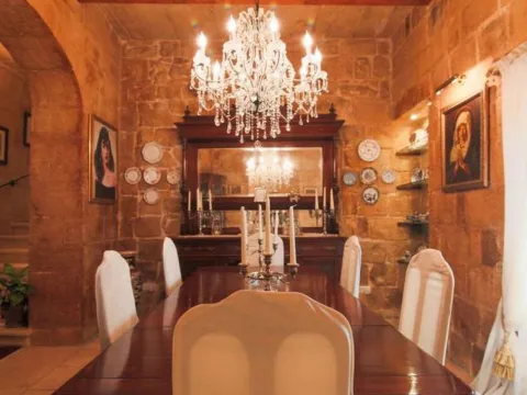 4 bed House of Character For Rent in Birkirkara, Birkirkara - thumb 2