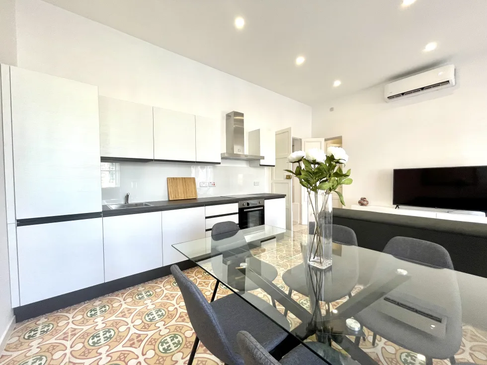 3 bed Town House For Rent in Kalkara, Kalkara - thumb 7